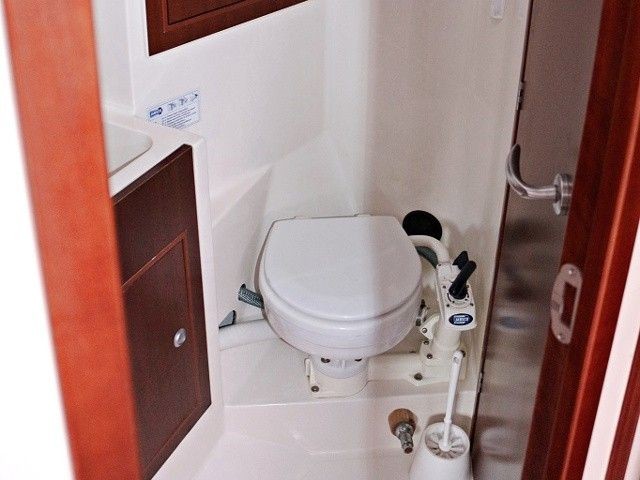 Hanse 350 - Boatscribe.com
