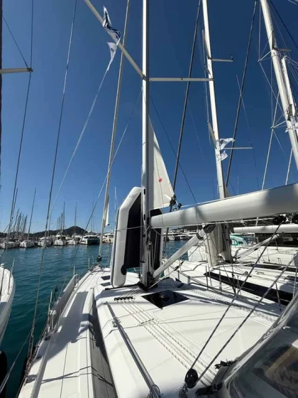 Bavaria C38 - Boatscribe.com