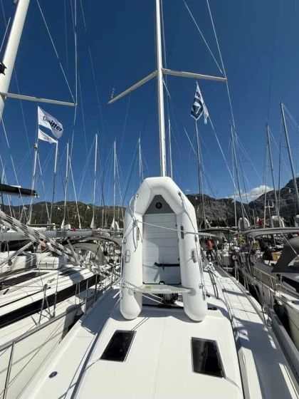 Bavaria C38 - Boatscribe.com