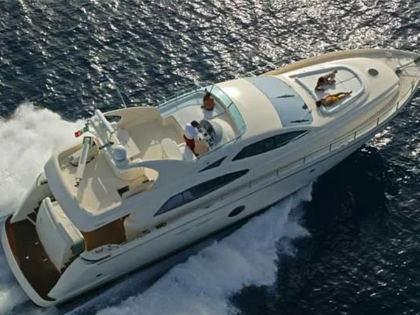 Aicon 67 - Boatscribe.com