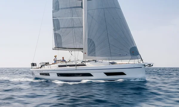 Dufour 41 - Boatscribe.com