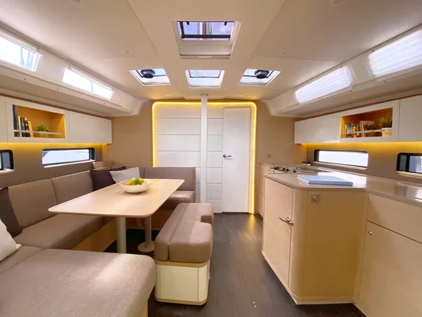 Dufour 41 - Boatscribe.com