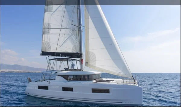 Lagoon 46 - Boatscribe.com