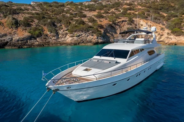 Ferretti 72 - Boatscribe.com