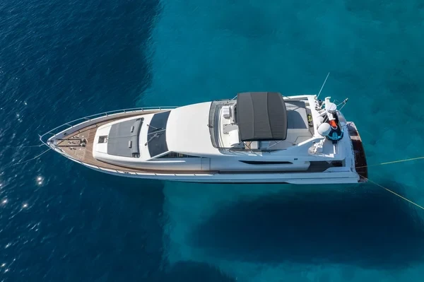 Ferretti 72 - Boatscribe.com