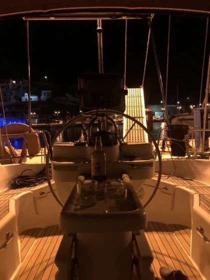 Oceanis 41.1 - Boatscribe.com