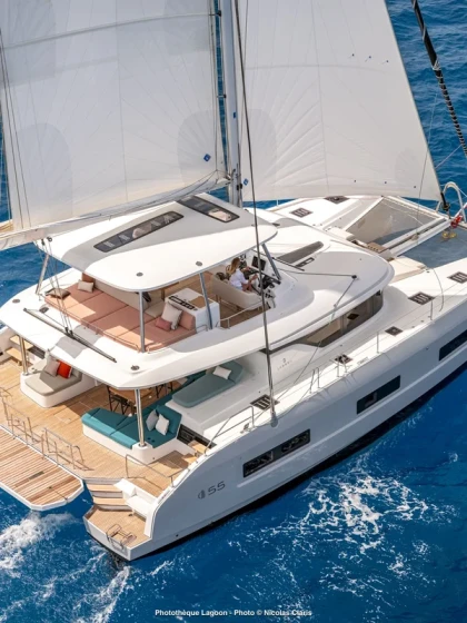 Lagoon 55 - Boatscribe.com