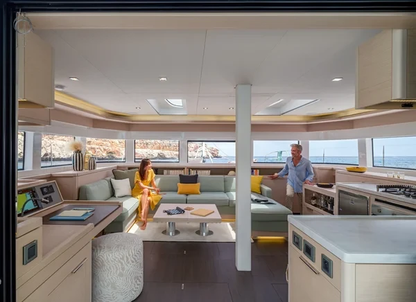 Lagoon 55 - Boatscribe.com
