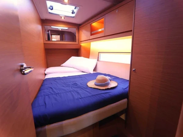 Dufour 470 - Boatscribe.com