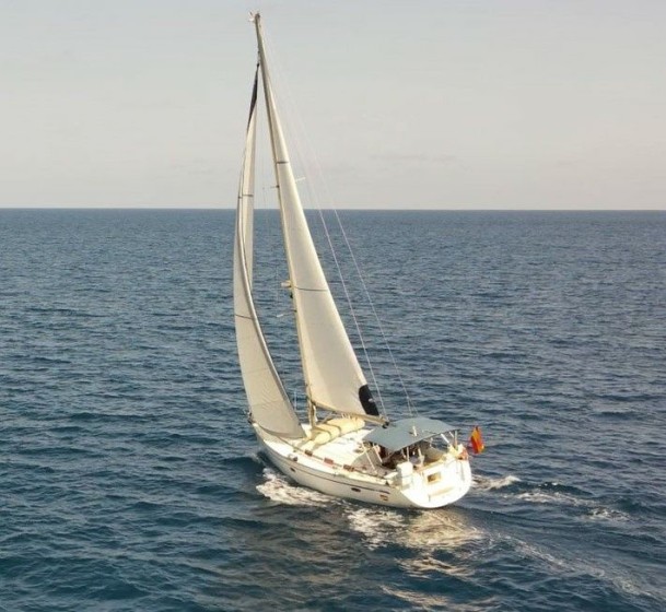 Bavaria 39 Cruiser - Boatscribe.com
