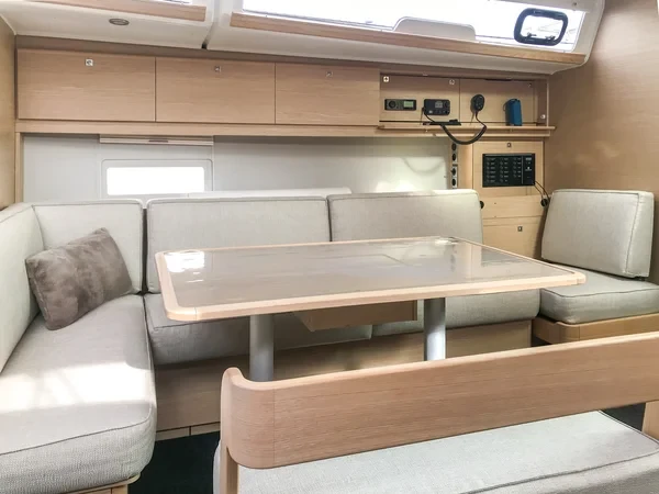 Dufour 430 - Boatscribe.com