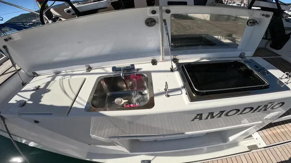 Dufour 430 - Boatscribe.com