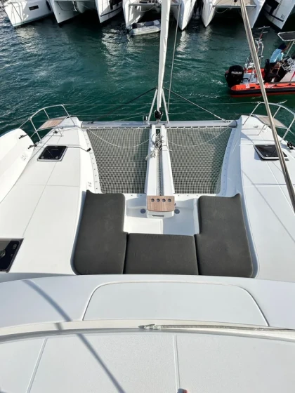 Lagoon 46 - Boatscribe.com