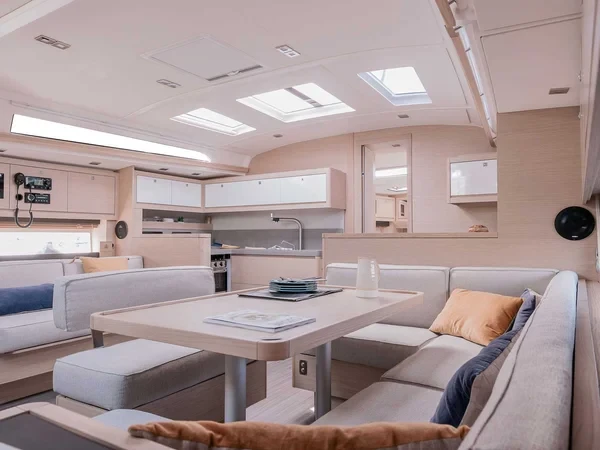 Dufour 470 - Boatscribe.com