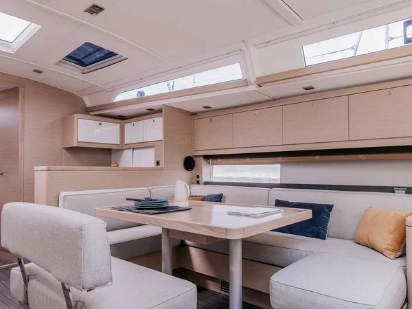 Dufour 470 - Boatscribe.com