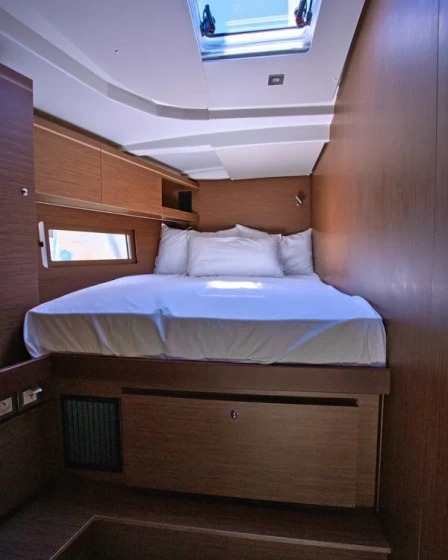 Oceanis 51.1 - Boatscribe.com