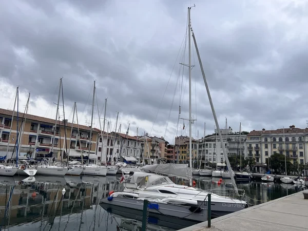 Trimaran - Boatscribe.com