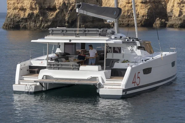 Elba 45 - Boatscribe.com