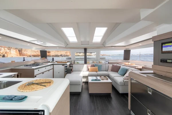 Elba 45 - Boatscribe.com