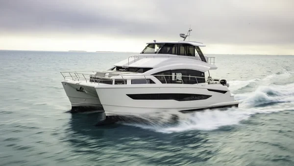 Aquila 54 - Boatscribe.com
