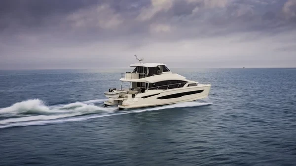 Aquila 54 - Boatscribe.com