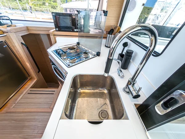 Nautitech 40 open - Boatscribe.com