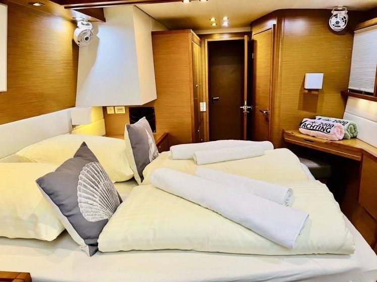 Lagoon 560 - Boatscribe.com