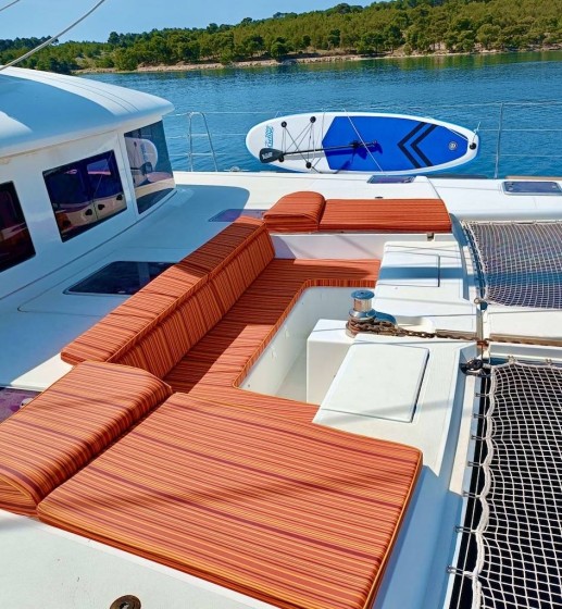 Lagoon 560 - Boatscribe.com