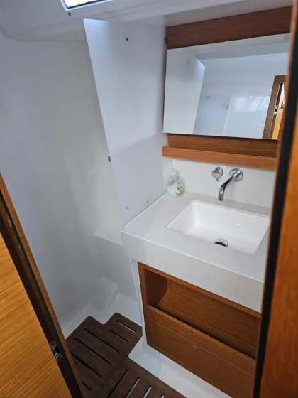 Dufour 470 - Boatscribe.com