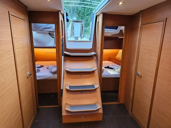 Dufour 470 - Boatscribe.com