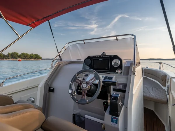 Atlantic 750 Open - Boatscribe.com