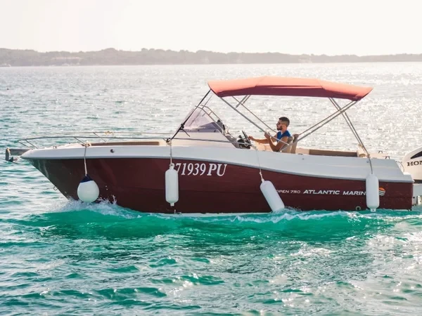 Atlantic 750 Open - Boatscribe.com
