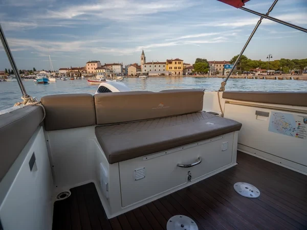 Atlantic 750 Open - Boatscribe.com