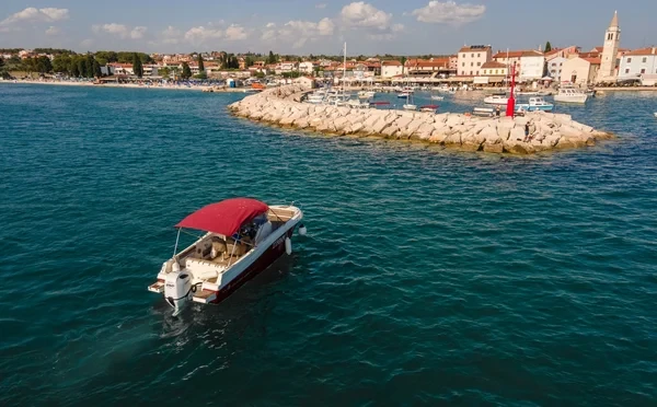 Atlantic 750 Open - Boatscribe.com