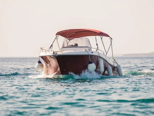 Atlantic 750 Open - Boatscribe.com