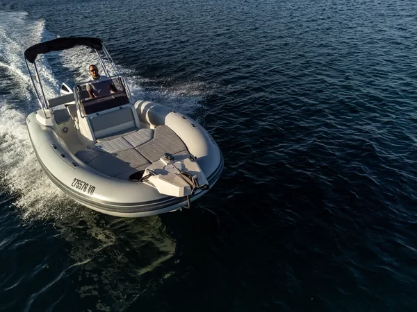 Marlyn 790 Dynamic - Boatscribe.com