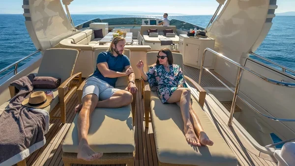 Canados 86 - Boatscribe.com