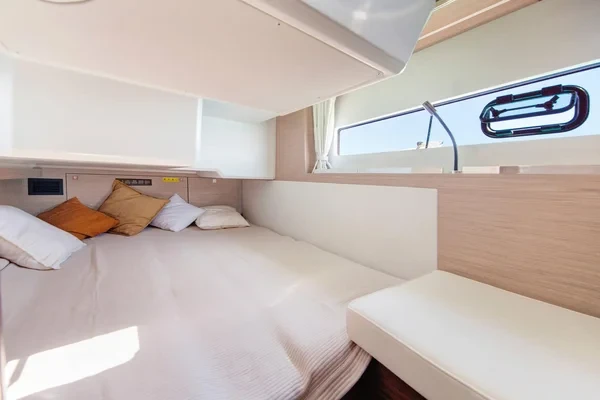 Jeanneau NC 37 - Boatscribe.com