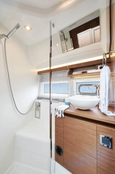 Jeanneau NC 37 - Boatscribe.com
