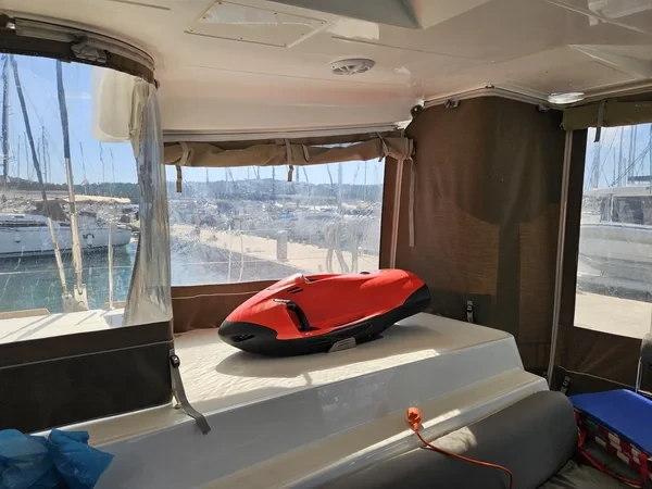 Lagoon 52 F - Boatscribe.com