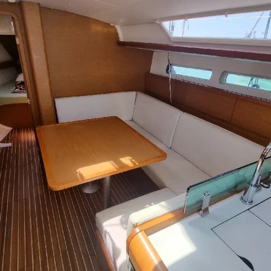 Sun Odyssey 419 - Boatscribe.com
