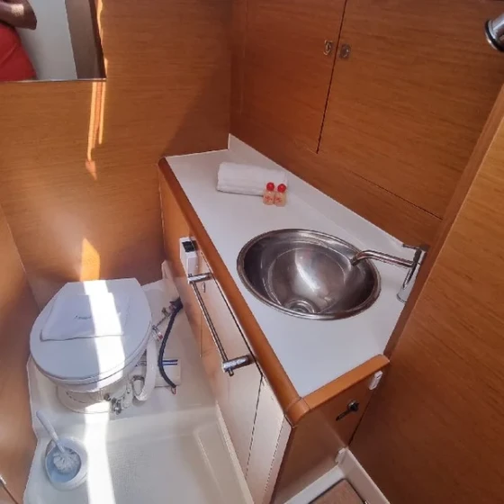 Sun Odyssey 419 - Boatscribe.com