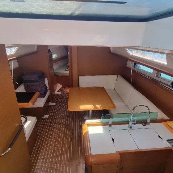 Sun Odyssey 419 - Boatscribe.com