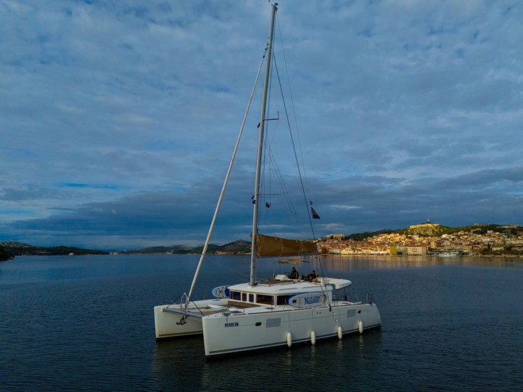 Lagoon 450 - Boatscribe.com