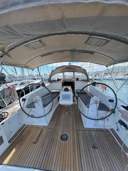 Bavaria 41 Cruiser - Boatscribe.com