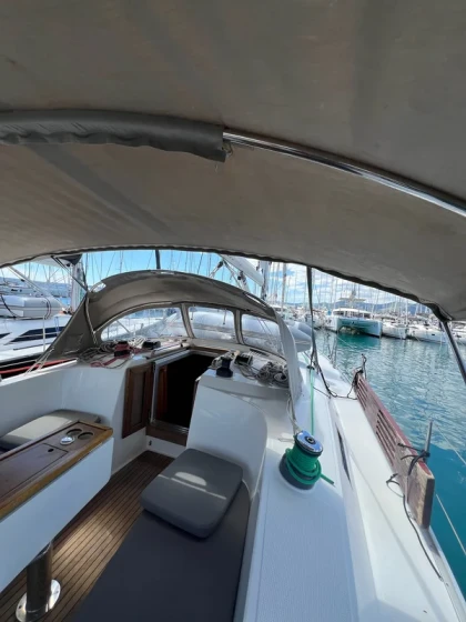 Bavaria 41 Cruiser - Boatscribe.com