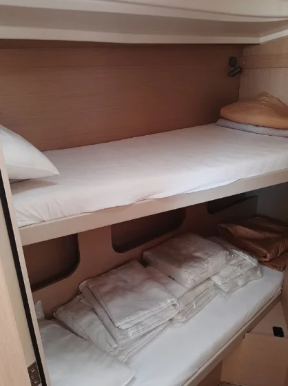 Oceanis 40.1 - Boatscribe.com