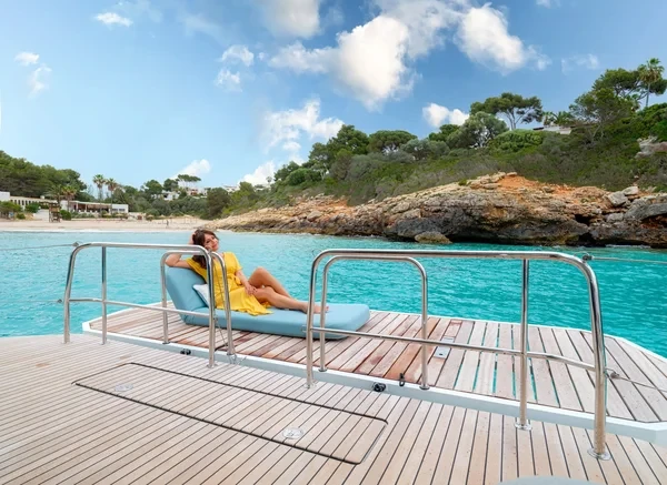 Lagoon 55 - Boatscribe.com