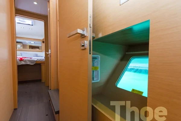 Lagoon 450 F - Boatscribe.com