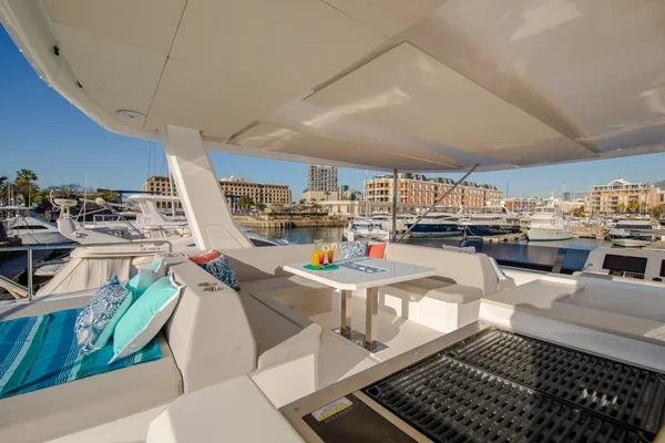 Leopard 53 PC - Boatscribe.com